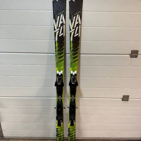 Atomic VarioCarbon VA74 Rocker 174cm carving síléc