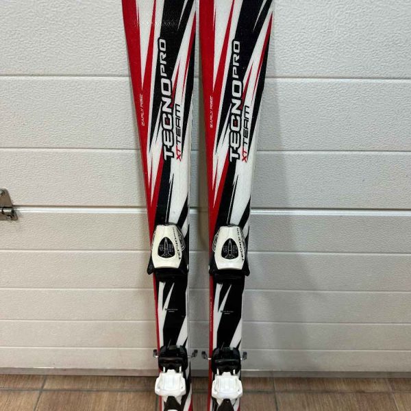 Tecnopro XT Team Early Rise 110cm carving síléc