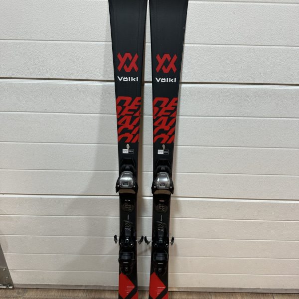 Völkl Deacon Tip Rocker 151cm carving síléc Grip Walk