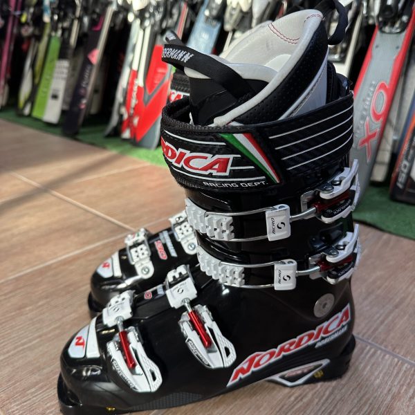 Nordica Dobermann Pro 130 40 - 41 -es síbakancs , sícipő újszerű