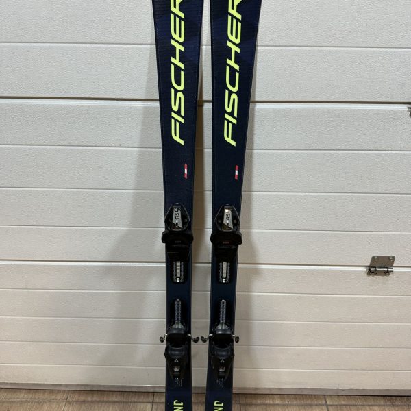 Fischer RC Trend Piste Rocker 150cm carving síléc Grip Walk