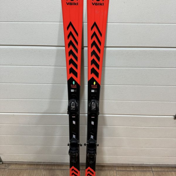 Völkl Race Tiger 16 Jr Tip Rocker 150cm carving síléc Grip Walk