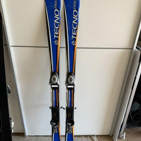 TecnoPro C.5 Jr. 140cm carving síléc