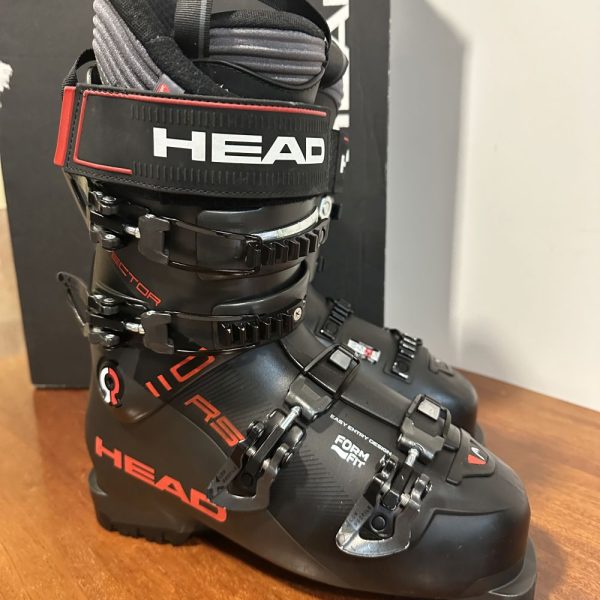 Head Vector 110 40 - 41 síbakancs , sícipő