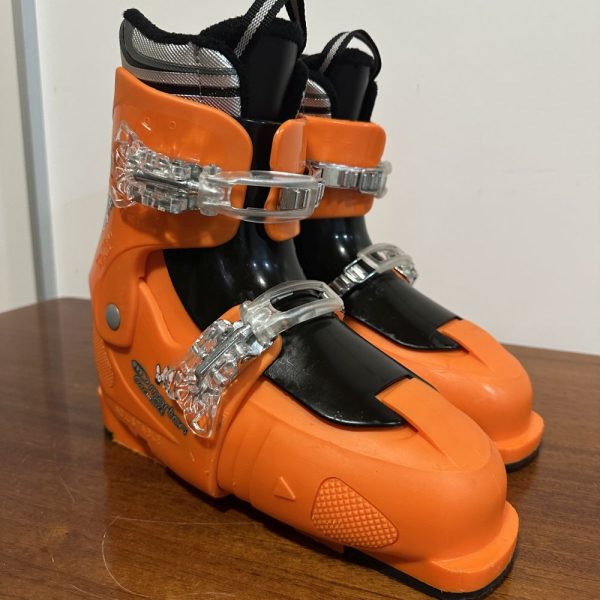 Martes OneforSix 36- 40 gyermek síbakancs , sícipő állítható