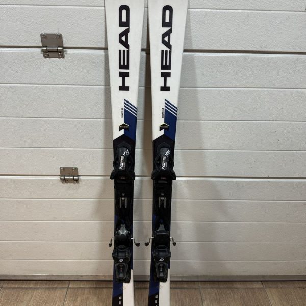 Head Shape LYT Tech Era3.0 142cm carving síléc