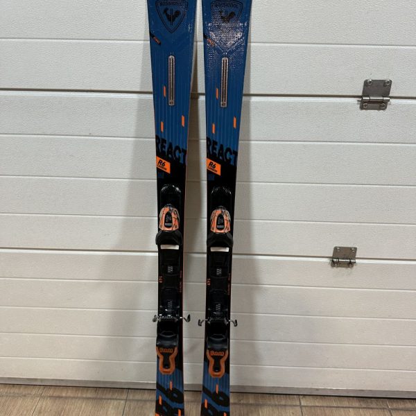 Rossignol React R6 149cm carving síléc