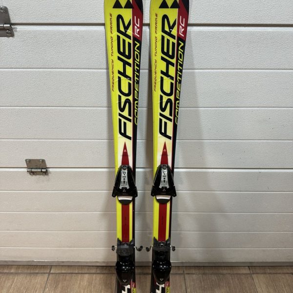 Fischer Rc4 130cm carving síléc