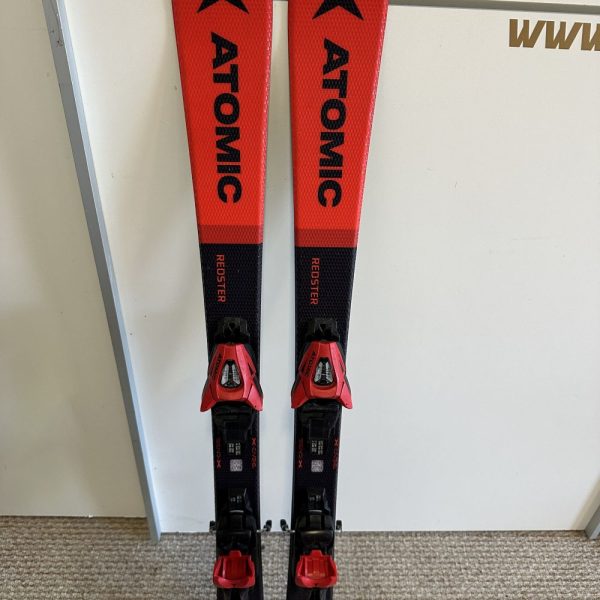 Atomic Redster J2 Rocker 110cm gyerek carving síléc Grip Walk