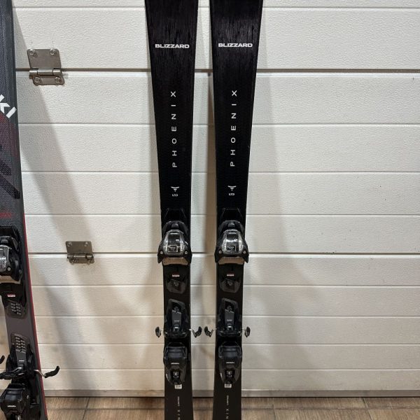 Blizzard Phoenix Limited 144cm carving síléc