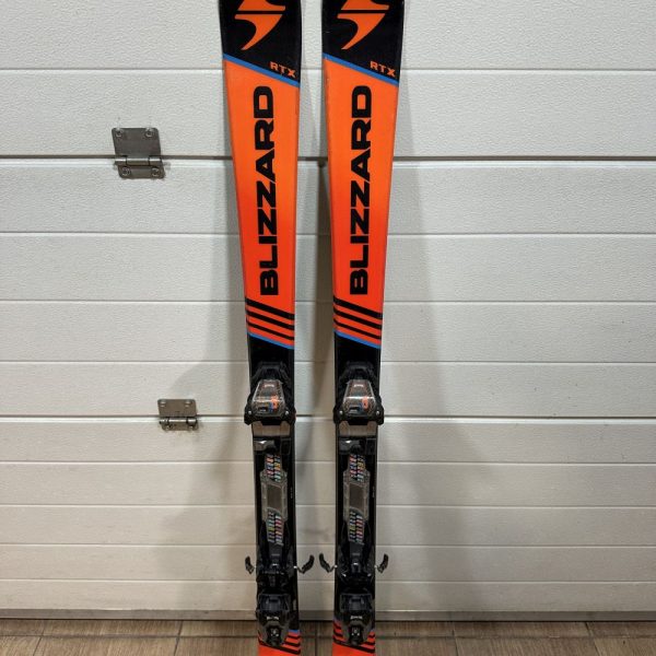 Blizzard RTX Race 146cm carving síléc