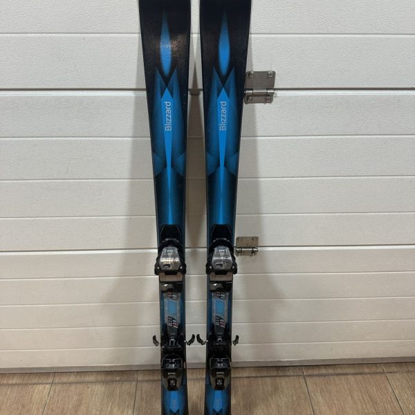 Blizzard RTX Viva 146cm carving síléc