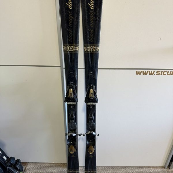 Elan Black Magic 152cm carving síléc