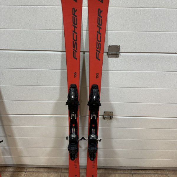 Fischer RC One 73 XTR 155cm carving síléc