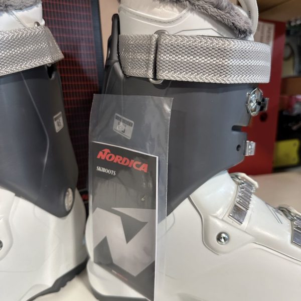 Nordica NXT N6 W 35 - 36 síbakancs , sícipő - új