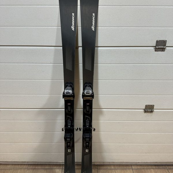 Nordica Belle 72 Ti 156cm carving síléc
