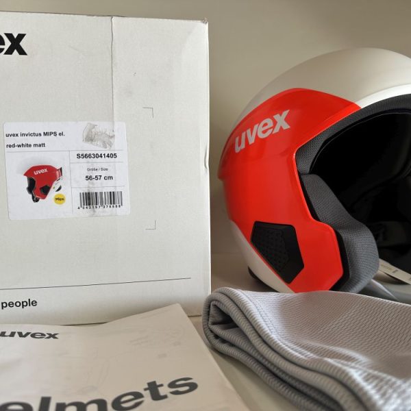 Uvex Invictus MIPS Red-White matt sísisak , síbukó 56-57cm ÚJ