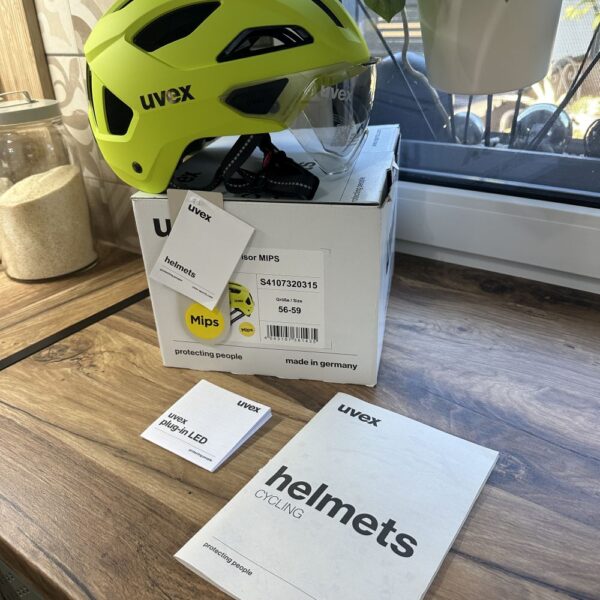 Kerékpáros sisak Uvex Stride Visor 56-59cm Új neon